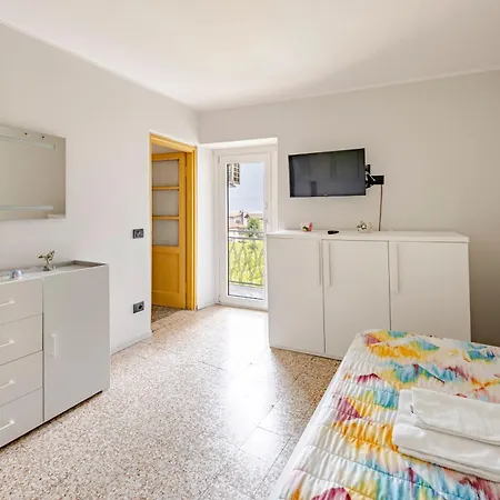 La Terrazza Del Nonno * Dongo