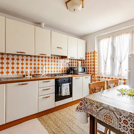 Ferienhaus La Terrazza Del Nonno Dongo