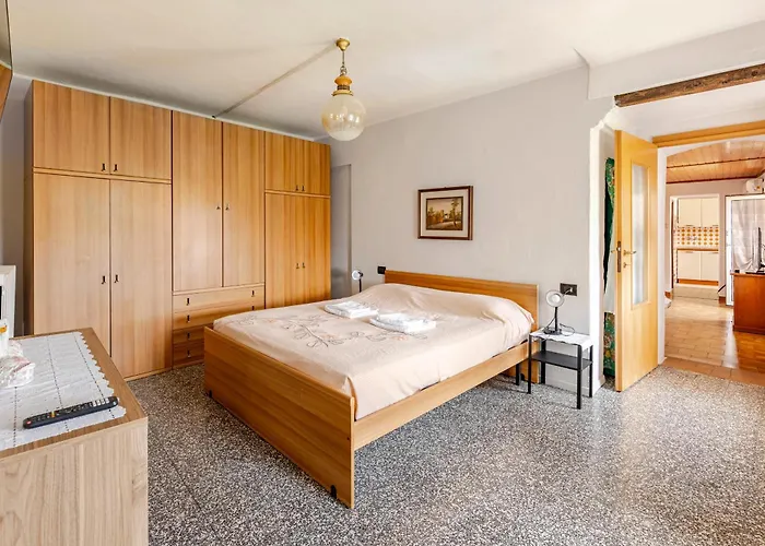 Feriehus La Terrazza Del Nonno Dongo